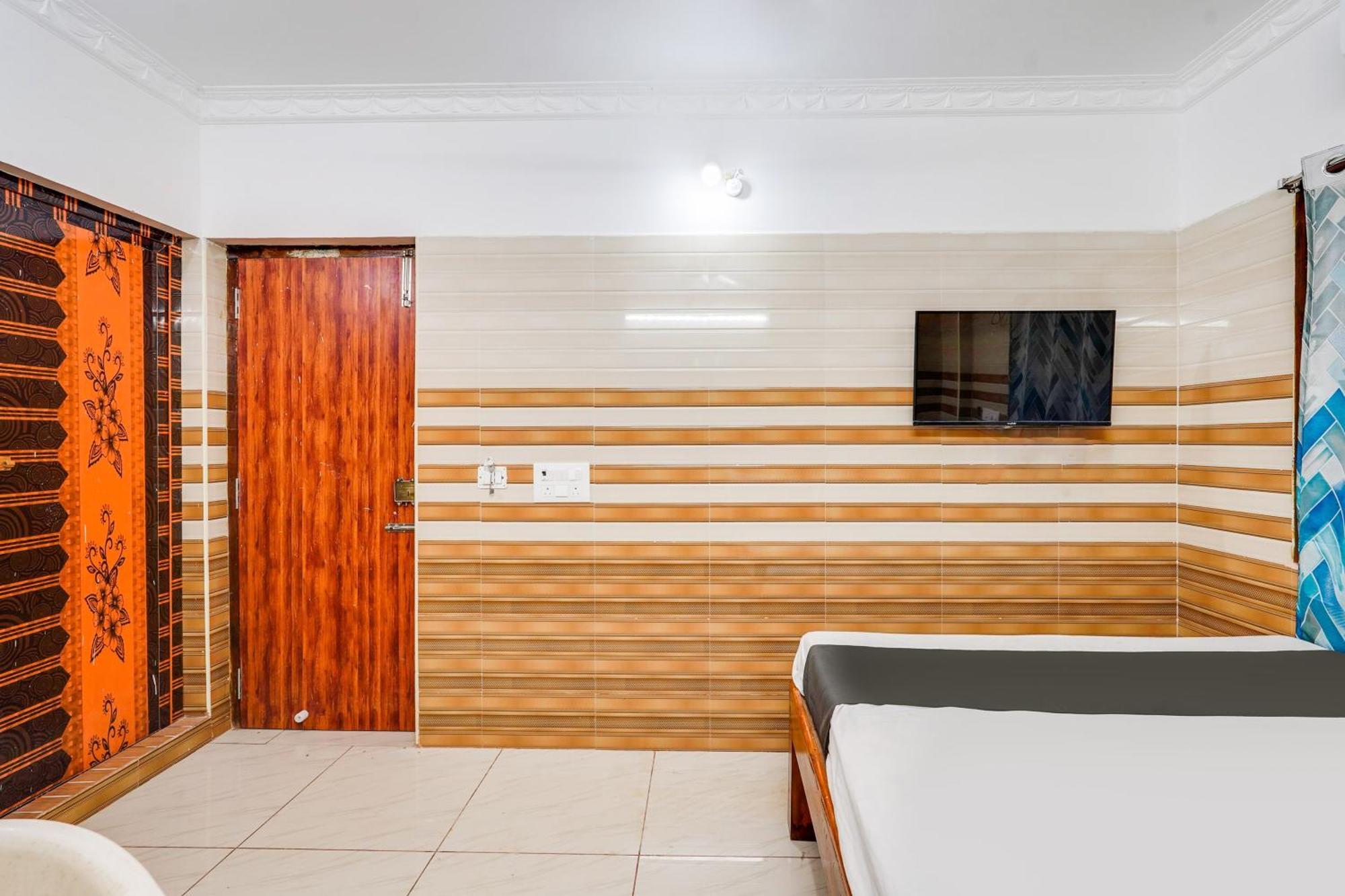 Super Hotel O Sharmila Guest House Kottakuppam Екстериор снимка